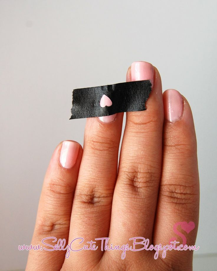 Last-Minute-Christmas-Nail-Art-Hacks-n-Tricks (53)