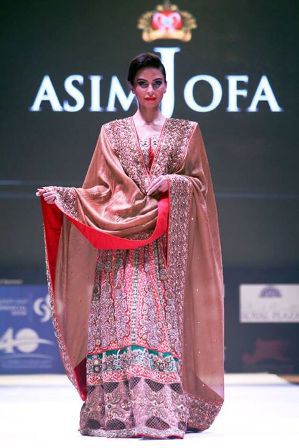 latest-designs-by-Asim-jofa (14)