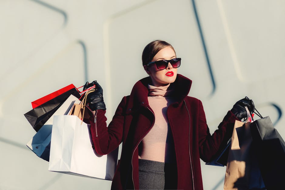 5 tips to become budget-friendly fashion icon